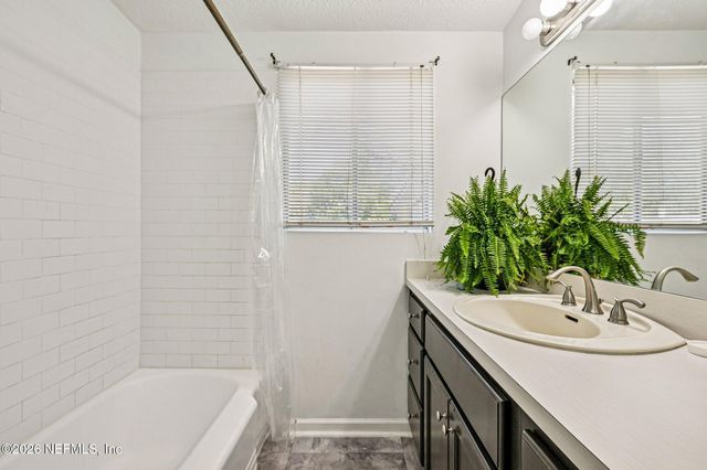 1044 HALIFAX Road, Jacksonville, FL 32216