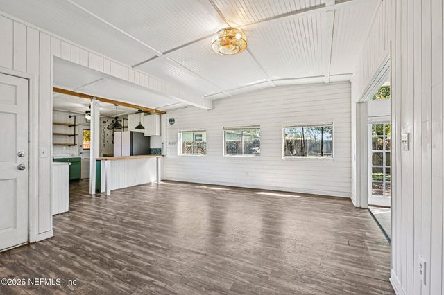 1044 HALIFAX Road, Jacksonville, FL 32216