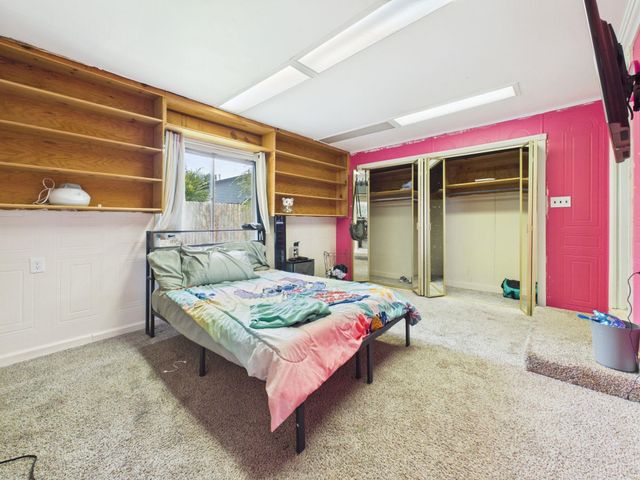 3451 E Craig St, Wichita, KS 67216