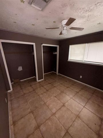 4207 Comanche Street, Pasadena, TX 77504