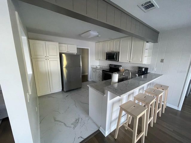 940 N KEPLER ROAD, Deland, FL 32724