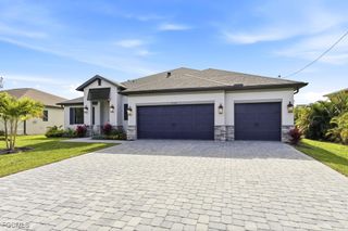 2134 SW 22nd TER, Cape Coral, FL 33991