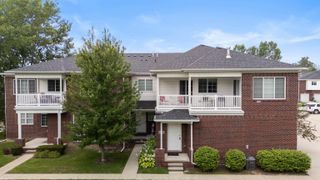 6986 Boulder Pointe Court 91, Washington, MI 48094