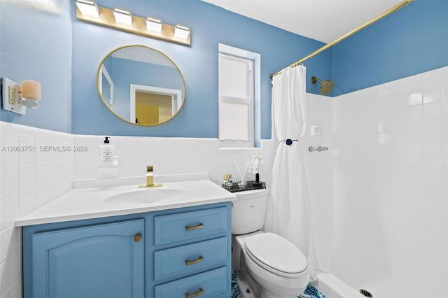 1925 N 39th Ave, Hollywood, FL 33021