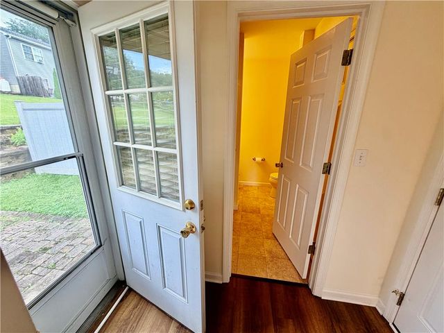 1433 Salisbury Road, Allentown City, PA 18103