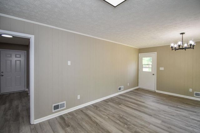 90 Cabriolet Trail, Mcdonough, GA 30253
