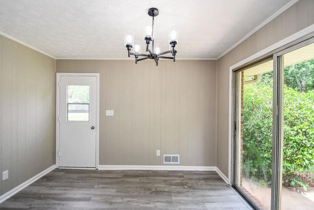 90 Cabriolet Trail, Mcdonough, GA 30253