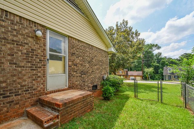 90 Cabriolet Trail, Mcdonough, GA 30253