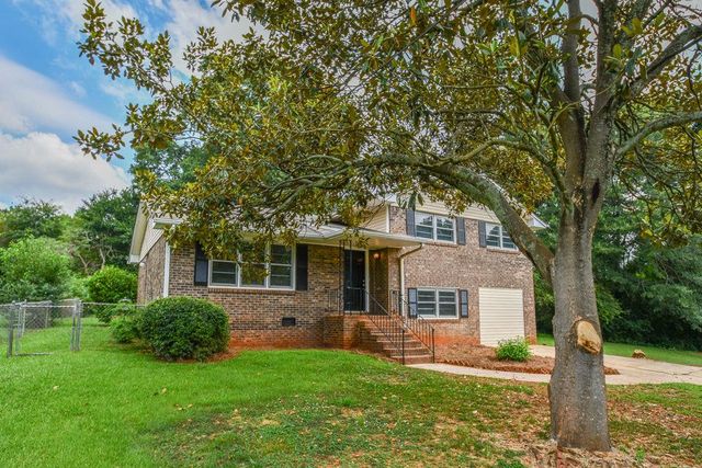 90 Cabriolet Trail, Mcdonough, GA 30253