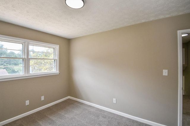 90 Cabriolet Trail, Mcdonough, GA 30253