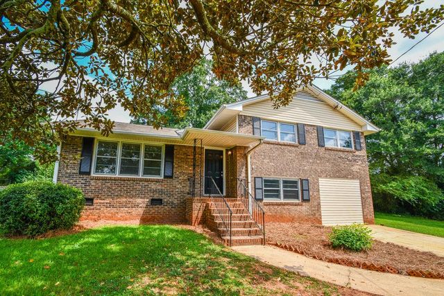 90 Cabriolet Trail, Mcdonough, GA 30253