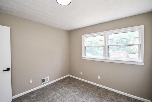 90 Cabriolet Trail, Mcdonough, GA 30253