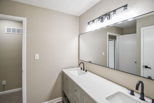 90 Cabriolet Trail, Mcdonough, GA 30253