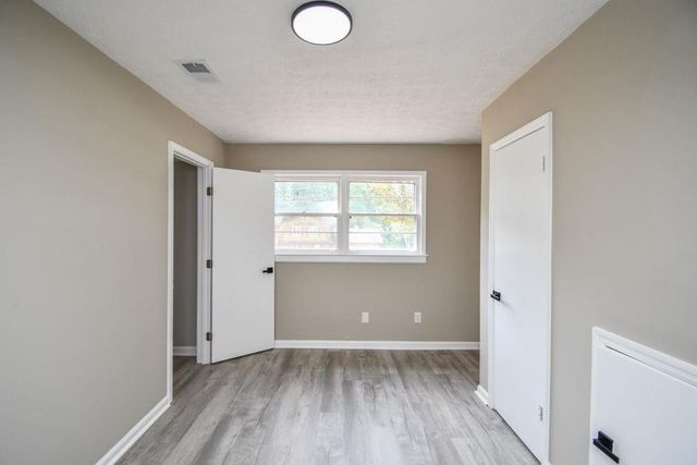 90 Cabriolet Trail, Mcdonough, GA 30253