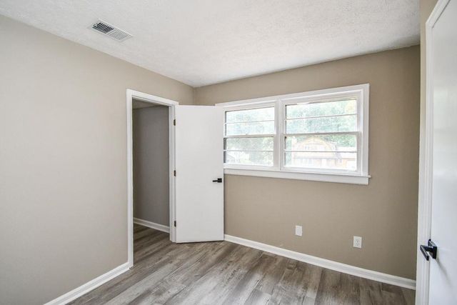 90 Cabriolet Trail, Mcdonough, GA 30253