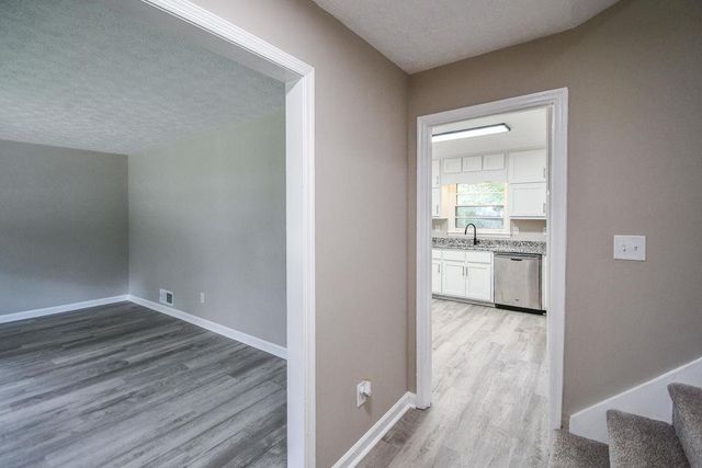 90 Cabriolet Trail, Mcdonough, GA 30253