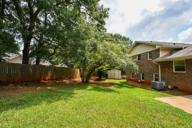 90 Cabriolet Trail, Mcdonough, GA 30253