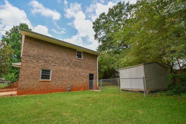90 Cabriolet Trail, Mcdonough, GA 30253