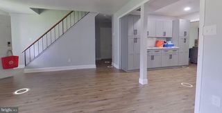 10 GLOVER LN, Willingboro, NJ 08046