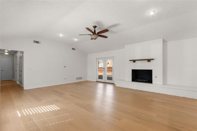 609 Lake Ridge Drive, Allen, TX 75002