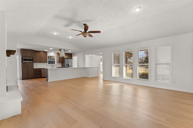 609 Lake Ridge Drive, Allen, TX 75002