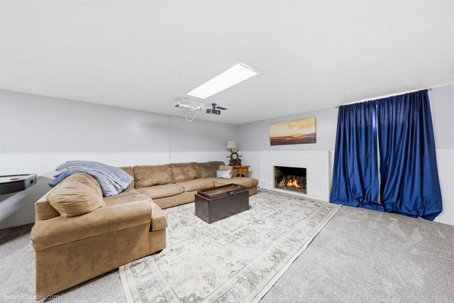 5544 N Drumheller St, Spokane, WA 99205