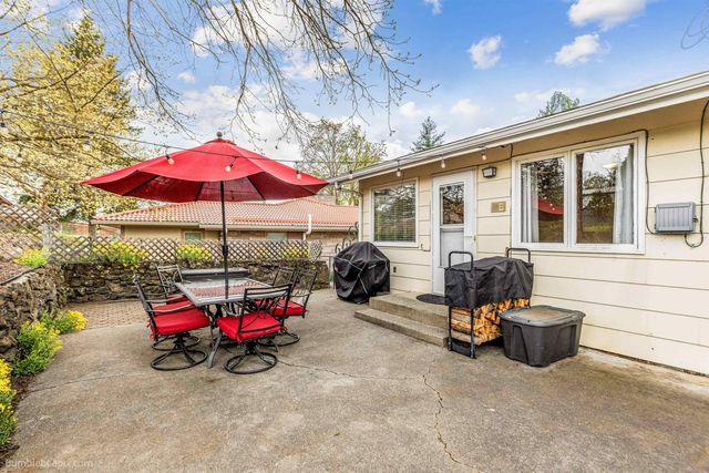 5544 N Drumheller St, Spokane, WA 99205