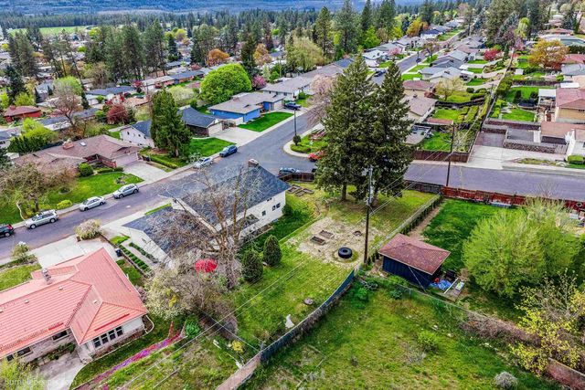 5544 N Drumheller St, Spokane, WA 99205