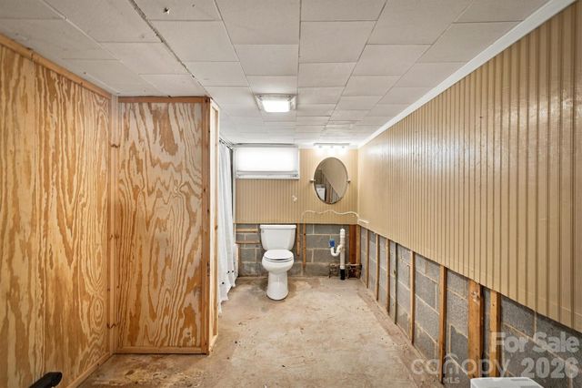 121 Rhyne Street, Morganton, NC 28655