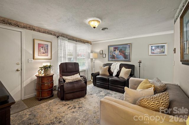 121 Rhyne Street, Morganton, NC 28655