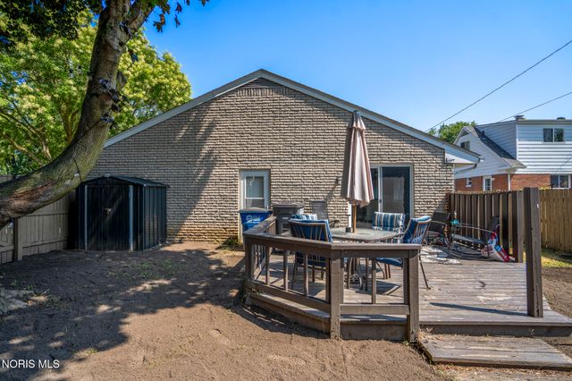 2048 Mayport Drive, Toledo, OH 43611