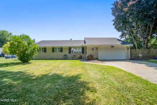 2048 Mayport Drive, Toledo, OH 43611