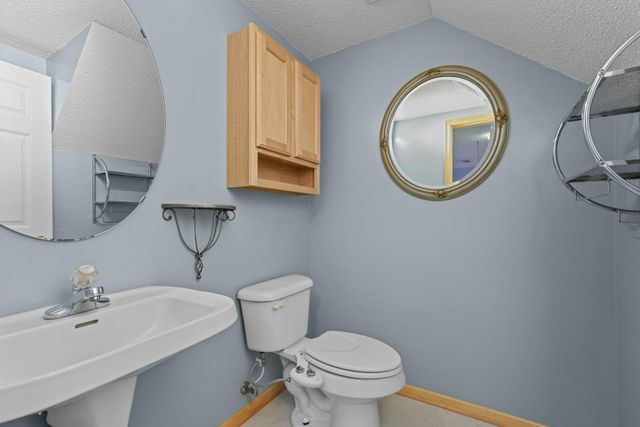 11226 Isanti Court NE, Blaine, MN 55449