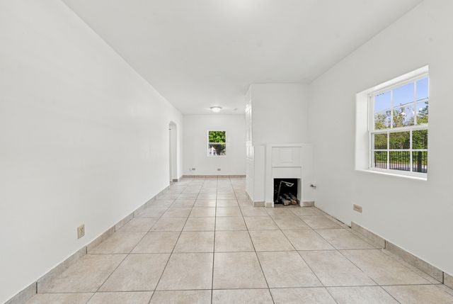 1521 Mckinley Avenue, Joliet, IL 60436