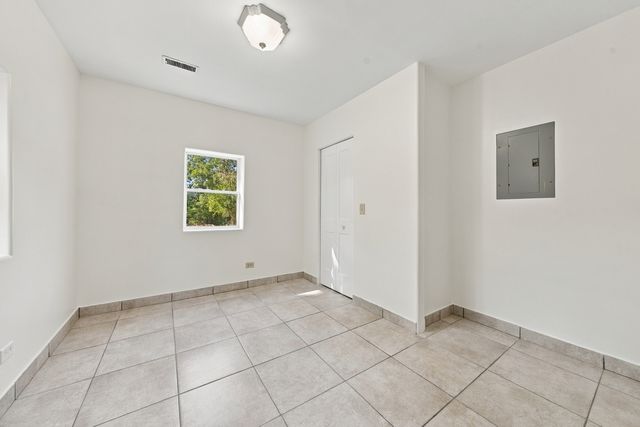 1521 Mckinley Avenue, Joliet, IL 60436
