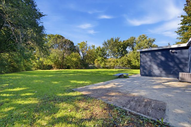 1521 Mckinley Avenue, Joliet, IL 60436