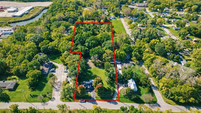 1521 Mckinley Avenue, Joliet, IL 60436