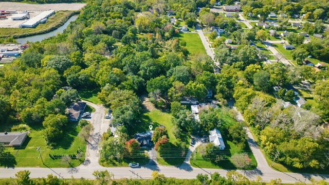 1521 Mckinley Avenue, Joliet, IL 60436