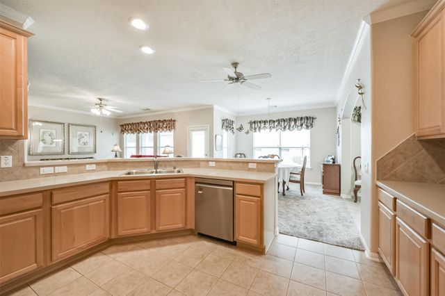 2409 Ameno Drive, Pearland, TX 77581