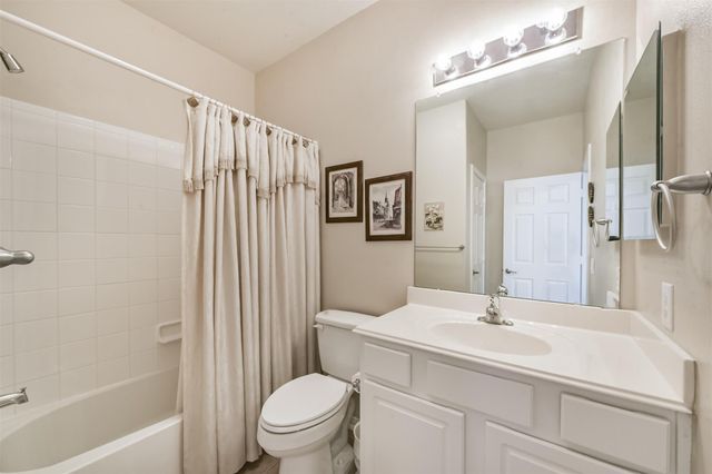 2409 Ameno Drive, Pearland, TX 77581