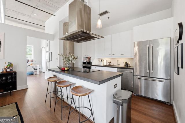 206 11th Street NE 702, Atlanta, GA 30309