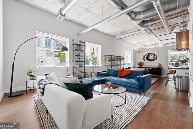 206 11th Street NE 702, Atlanta, GA 30309