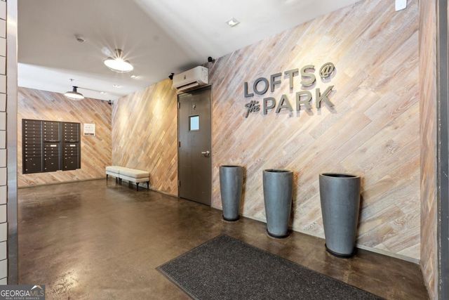 206 11th Street NE 702, Atlanta, GA 30309