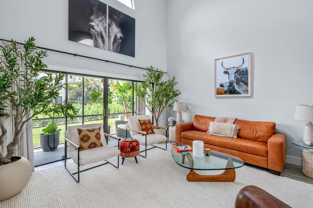 13549 Fountain View Boulevard, Wellington, FL 33414