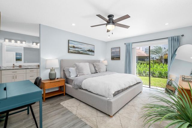 13549 Fountain View Boulevard, Wellington, FL 33414