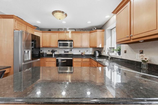 14816 Metea Valley Parkway, Leo, IN 46765