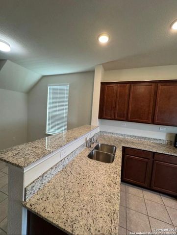 10907 Balmorhea, San Antonio, TX 78252