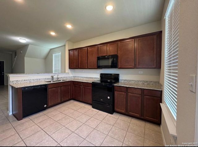 10907 Balmorhea, San Antonio, TX 78252