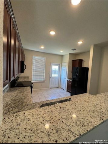 10907 Balmorhea, San Antonio, TX 78252