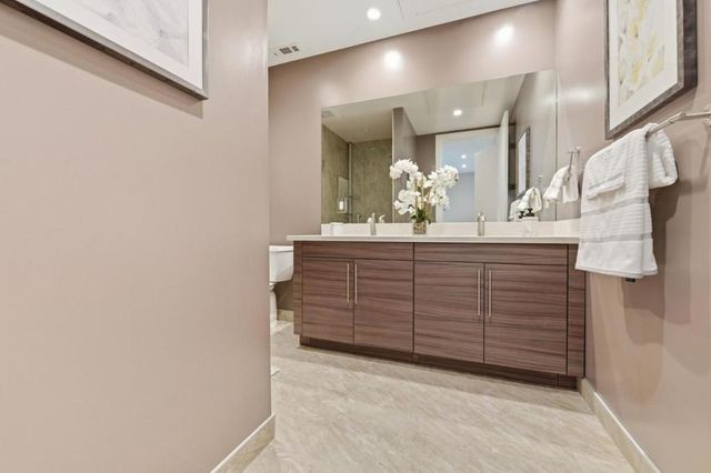 600 El Camino Real 206, Belmont, CA 94002